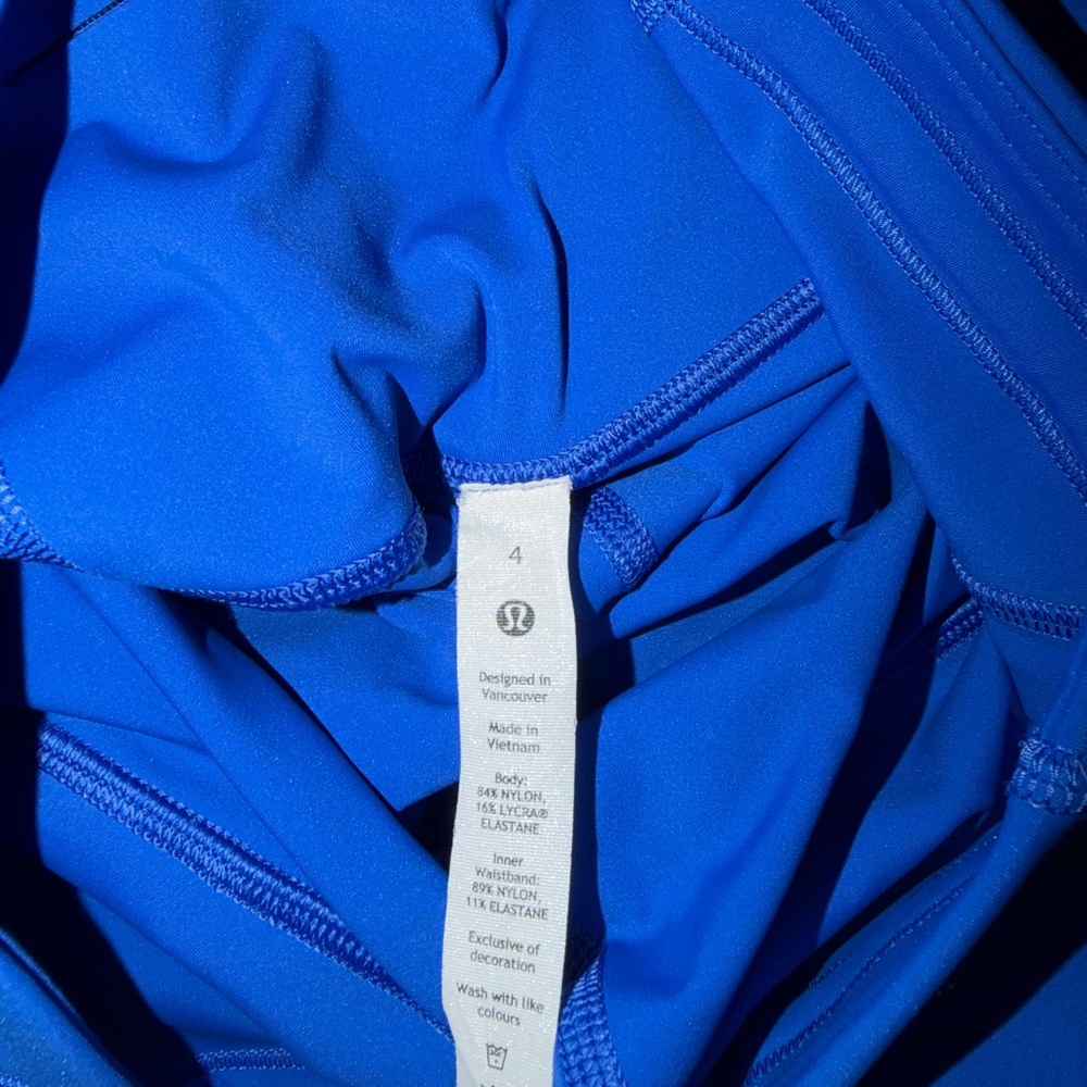 Lululemon Biker Shorts High Waisted - Blue - Size 4 - Picture 3 of 3